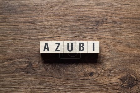 Foto de Azubi - aprendiz en alemán, concepto de palabra en bloques de construcción, texto, letras - Imagen libre de derechos