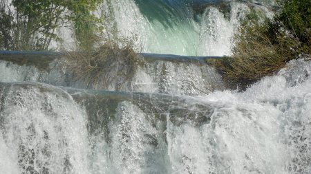 Foto de Cascada escénica en krka arca nacional en croacia - Imagen libre de derechos