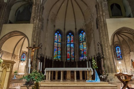 Téléchargez les photos : L'église de San Francesco à Ascoli Piceno est considérée comme l'une des meilleures œuvres italiennes d'architecture franciscaine, ainsi que le bâtiment religieux franciscain le plus représentatif de la région des Marches. - en image libre de droit