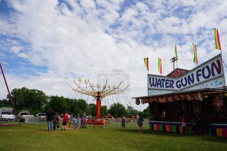 Téléchargez les photos : Elroy, Wisconsin États-Unis - 27 juin 2021 : La ville d'Elroy a tenu son carnaval annuel dans le comté de Juneau. - en image libre de droit