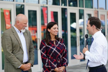 Photo for Milwaukee, Wisconsin USA - August 23rd, 2023: United States Representatives giving interviews to the press and media outside the Fiserv Forum during the 2024 Republican Presidential Deabate. - Royalty Free Image