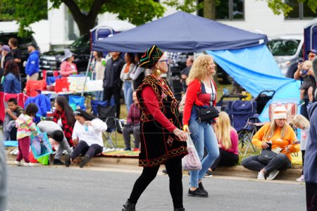 Téléchargez les photos : La Crosse, Wisconsin États-Unis - 1er octobre 2022 : La communauté a organisé un défilé de la fête allemande pendant l'Oktoberfest. - en image libre de droit