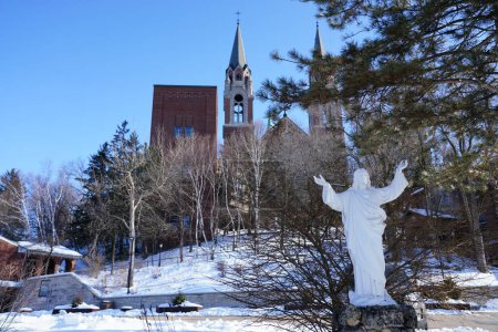 Téléchargez les photos : Holy Hill - Basilique et sanctuaire national de Marie Auxiliatrice à Hubertus, Wisconsin - en image libre de droit