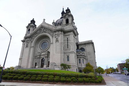 Téléchargez les photos : Église catholique Saint-Paul dans le Minnesota, États-Unis - en image libre de droit