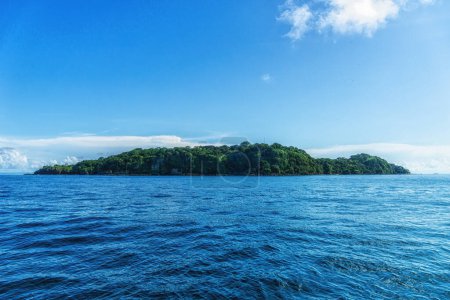 Téléchargez les photos : Les îles Pearl, Archipielago de las Perlas ou Islas de las Perlas, est un groupe de 200 îles ou plus et îlots situés à environ 30 miles au large de la côte Pacifique du Panama dans le golfe du Panama. - en image libre de droit