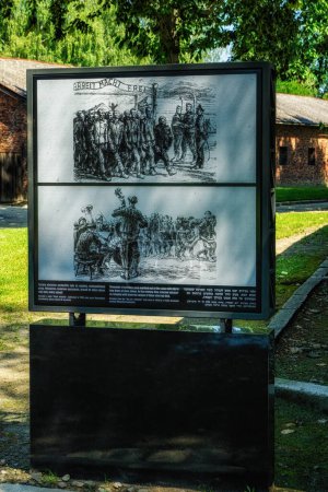 Téléchargez les photos : Oswiecim, Poland- 15 August 2022:Drawings of Death Camp Internees in Auschwitz - en image libre de droit