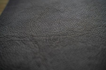 Foto de Textura de cuero negro genuino cuero vacío fondo piel de vaca de grano completo - Imagen libre de derechos