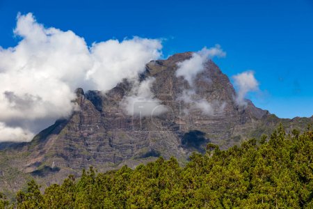 Téléchargez les photos : Cilaos, Reunion Island - Piton des Neiges Mountain - en image libre de droit