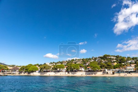 Téléchargez les photos : Les Issambres beach, French Riviera - en image libre de droit