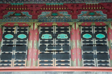 Téléchargez les photos : Maison de guerre sacrée au sanctuaire Tosho-gu. Nikko. Préfecture de Tochigi. Japon. - en image libre de droit