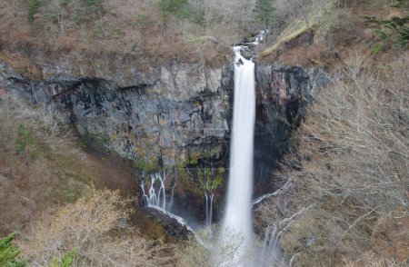 Téléchargez les photos : Kegon Falls au lac Chuzenji. Parc national Nikko. Préfecture de Tochigi. Japon. - en image libre de droit