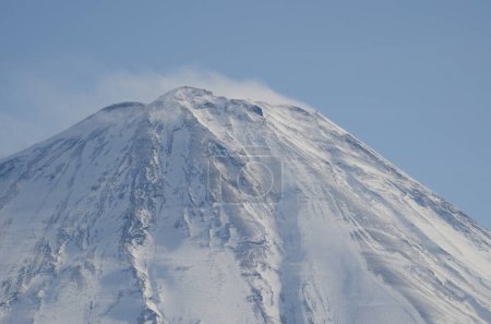 Foto de Monte Fuji cubierto de nieve. Parque Nacional Fuji-Hakone-Izu. Honshu. Japón. - Imagen libre de derechos