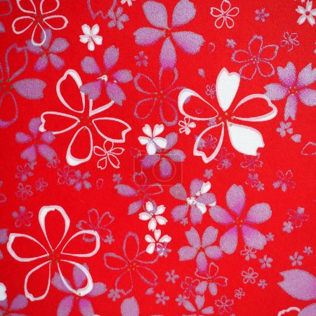Motifs traditionnels japonais (floral) sur fond rouge