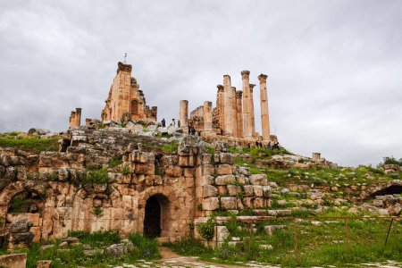 Téléchargez les photos : Jerash, Jordanie Ruines du célèbre site archéologique gréco-romain Jarash connu sous le nom de Gerasa. - en image libre de droit