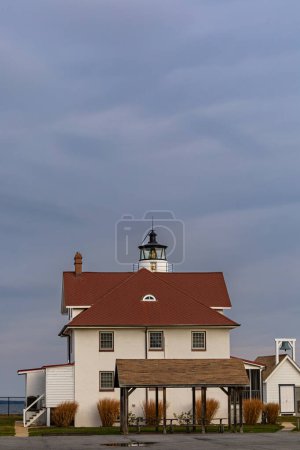 Foto de Cove Point, Maryland, Estados Unidos El histórico Faro de Cove Point. - Imagen libre de derechos
