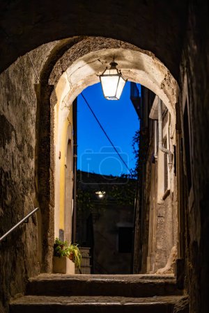 Pacentro, Italien Die alten Straßen dieses mittelalterlichen Dorfes