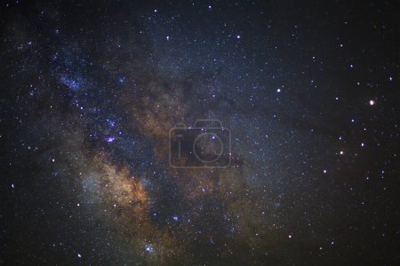 Téléchargez les photos : Le centre de la galaxie de la voie lactée, Photographie longue exposition, avec grain - en image libre de droit
