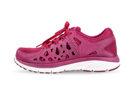 Téléchargez les photos : Chaussures de sport rose isolées sur fond blanc - en image libre de droit