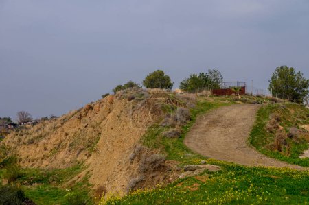 cantera de cobre abandonada en el norte de Chipre 2