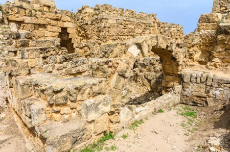Restes de la ville antique Salamis un royaume de la ville de l'âge du fer et une ville antique à l'est de l'île méditerranéenne de Chypre 4