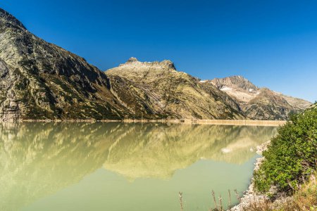 Téléchargez les photos : Raeterichsbodensee, un réservoir situé dans la région du Grimsel de l'Oberland bernois, Guttannen, canton de Berne, Suisse - en image libre de droit