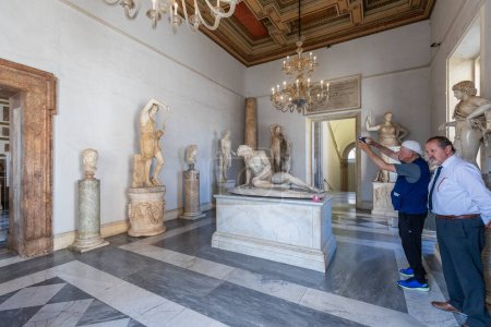 Photo for ROME, ITALY - MAY 24, 2022: Inside one of the rooms of the Capitoline Museums in Rome, Italy The museum was opened to the public at the wish of Pope Clement XII in 1734. - Royalty Free Image