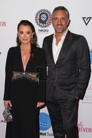 Photo for Beverly Hills, CA USA - April 22, 2023: Mauricio Umansky, Kyle Richards attends the Homeless Not Toothless Fundraising Gala. - Royalty Free Image