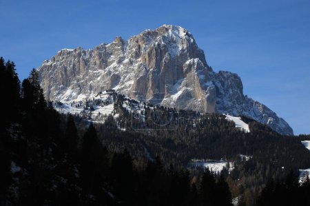 Langkofel, montagne au-dessus de Wolkenstein, Tyrol du Sud.