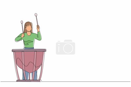 Téléchargez les illustrations : Continu une ligne dessinant joueur de percussion féminine jouer sur timbales. Femme interprète tenant le bâton et jouant de l'instrument de musique. Timbales d'instrument de musique. Graphisme vectoriel de dessin à ligne unique - en licence libre de droit