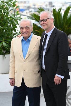 Foto de CANNES, FRANCIA 21 de mayo de 2023: Martin Scorsese y Thierry Fremaux en la photocall de Killers Of The Flower Moon en el 76º Festival de Cannes - Imagen libre de derechos