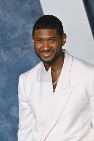 Photo for BEVERLY HILLS, CA. March 12, 2023:  Usher at the 2023 Vanity Fair Oscar Party at the Wallis Annenberg Center - Royalty Free Image