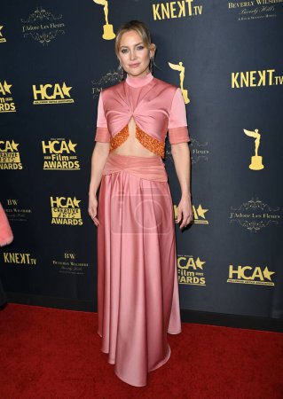 Foto de LOS ÁNGELES, CA. 24 de febrero de 2023: Kate Hudson en los premios HCA Film Awards 2023 en el Beverly Wilshire Hotel - Imagen libre de derechos