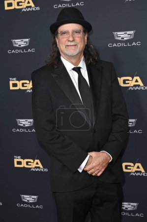 Foto de LOS ÁNGELES, CA. 18 de febrero de 2023: Glenn Weiss en los 75º Premios del Gremio de Directores Anuales en el Hotel Beverly Hilton - Imagen libre de derechos
