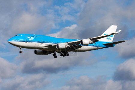 Photo for Amsterdam / Netherlands - August 14, 2014: KLM Royal Dutch Airlines Boeing 747-400 PH-BFY passenger plane arrival and landing at Amsterdam Schipol Airport - Royalty Free Image