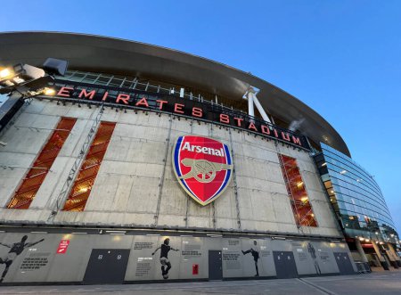 Téléchargez les photos : Londres - Janvier 2023 - Emirates Stadium Arsenal Stadium pour les compétitions de l'UEFA, le stade de football à domicile de l'Arsenal Football Club en Premier League, situé à Holloway - en image libre de droit