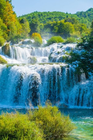 Erstaunlicher Wasserfall Skradinski Buk im Nationalpark Krka in Kroatien