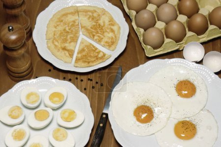 Foto per Alcuni semplici modi per cucinare le uova - Immagine Royalty Free