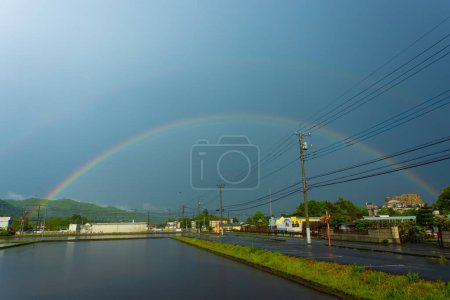 Téléchargez les photos : Double arc-en-ciel sur le terrain dans la préfecture de tochigi près de Kinugawa Onsen - en image libre de droit