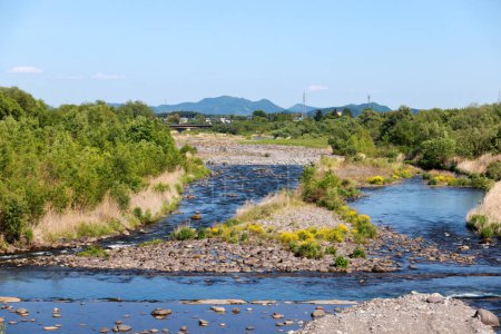 Téléchargez les photos : Rivière dans kanuma shi, est l'un des beaux villages près de Tochigi, Japon - en image libre de droit