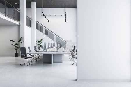 Téléchargez les photos : Moderne lumineux blanc deux étages bureau de coworking intérieur avec des meubles et vide place maquette sur le mur. Rendu 3D - en image libre de droit