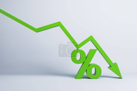 Foto de Flecha de gráfico verde cayendo con icono de porcentaje sobre fondo blanco. La caída de las tasas de interés y el concepto de hipoteca. Renderizado 3D - Imagen libre de derechos