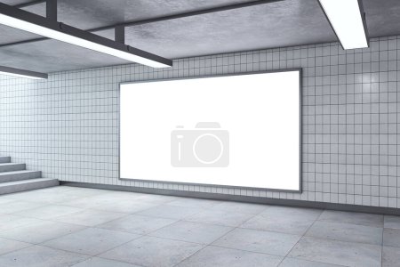 Moderno pasaje subterráneo con cartelera vacía simulada, lámparas de techo y escaleras. Pared de baldosas del metro. Renderizado 3D