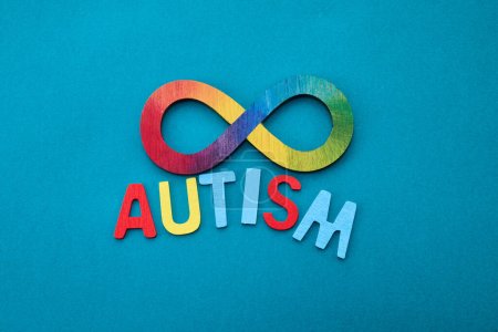 Arc-en-ciel autiste huit symbole de l'infini. Symbole de la journée de sensibilisation à l'autisme