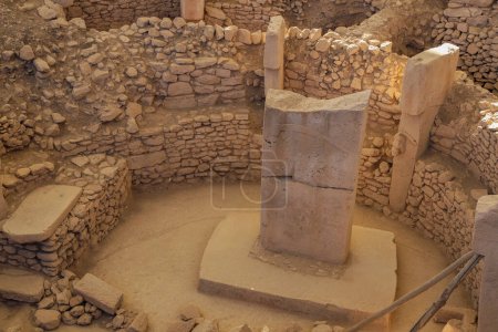 Foto de Sitio arqueológico de Gobeklitepe Sanliurfa / Turquía. (Gobeklitepe El templo más antiguo del mundo. Gobekli Tepe es Patrimonio de la Humanidad por la UNESCO. ), antiguo sitio de Gbekli Tepe en el sur de Turquía - Imagen libre de derechos