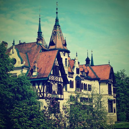 Foto de Fabuloso castillo Lesna, Zlin, República Checa - Imagen libre de derechos