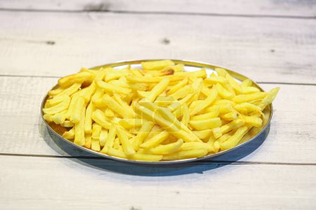 Téléchargez les photos : Pommes de terre frites savoureuses, vue rapprochée - en image libre de droit