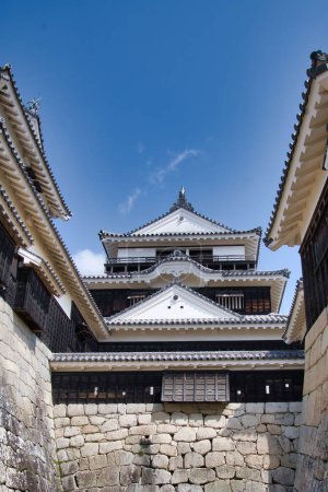Foto de La torre del castillo de Matsuyama-Jo. Ehime Japón - Imagen libre de derechos
