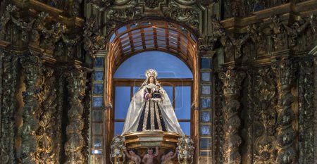 Téléchargez les photos : Fuente del Arco - Espagne - 1er novembre 2022 : Notre Dame d'Ara, Fuente del Arco, Badajoz, Espagne. - en image libre de droit