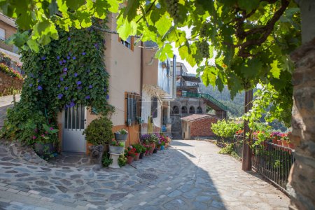 Téléchargez les photos : Casares, belle petite ville de Las Hurdes Region, Caceres, Estrémadure, Espagne - en image libre de droit