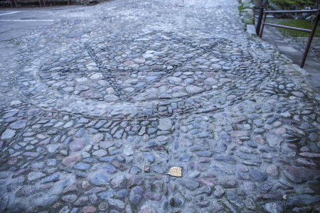 Jüdisches Viertel Hervas. Kieselsteinpflaster mit Davidstern verziert. Ambroz Valley Dorf. Caceres, Extremadura, Spanien